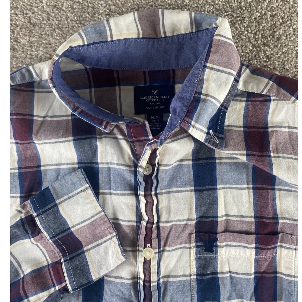American Eagle Outfitters Men M Classic Fit Plaid Button Down Shirt Blue Maroon